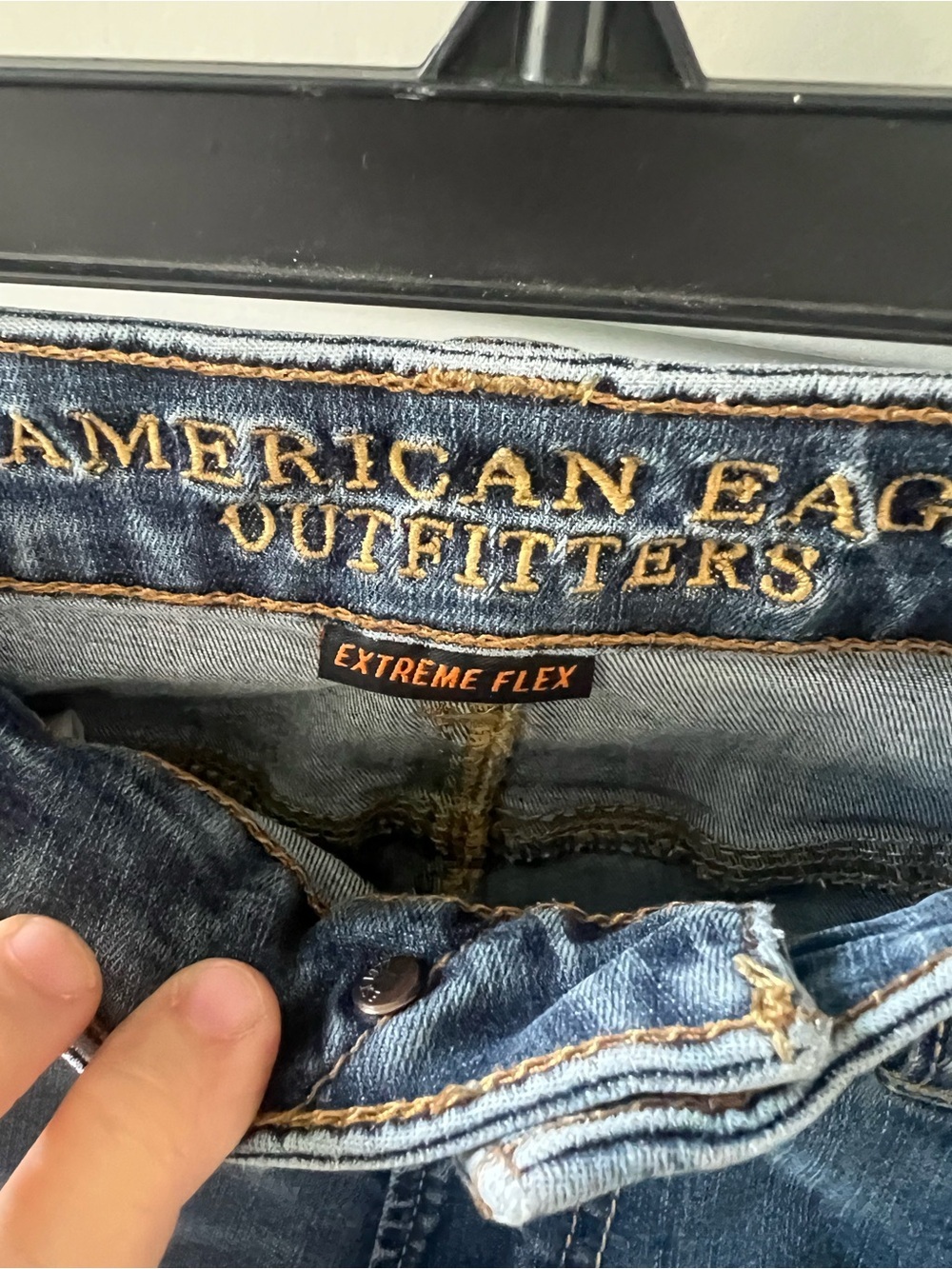 American Eagle Outfitters Men’s Medium Blue Slim Straight Jeans - Picture 2 of 4